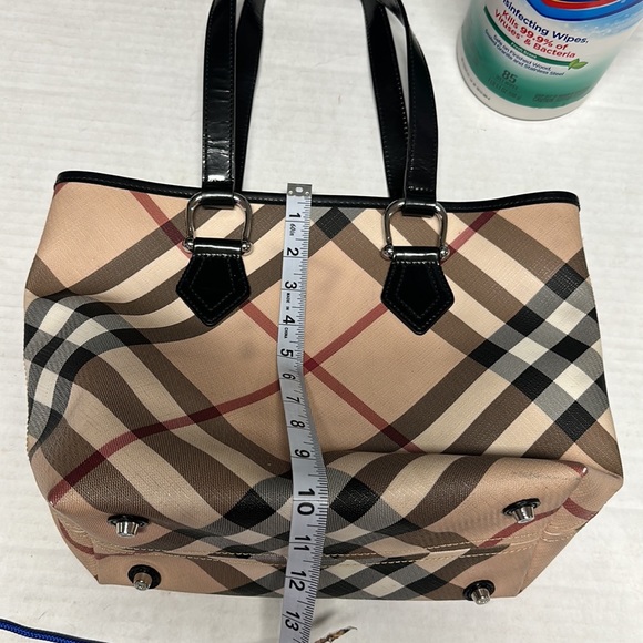 Burberry bag - Picture 12 of 14